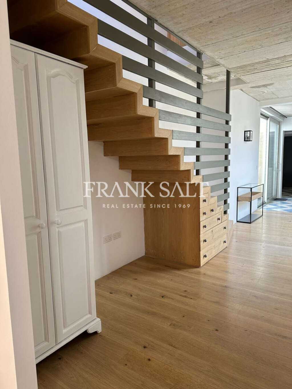 Valletta, ,5 BathroomsBathrooms,For Sale,FRSA-919074