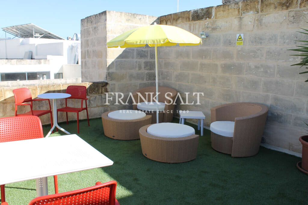 Qormi, 7 Bedrooms Bedrooms, ,For Sale,FRSA-918949