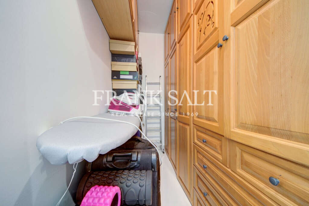 Bahar ic-Caghaq, 3 Bedrooms Bedrooms, ,For Sale,FRSA-918929