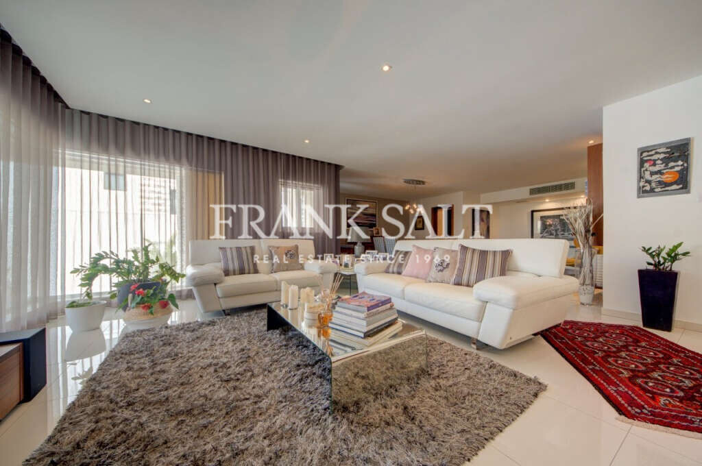 Bahar ic-Caghaq, 3 Bedrooms Bedrooms, ,For Sale,FRSA-918929