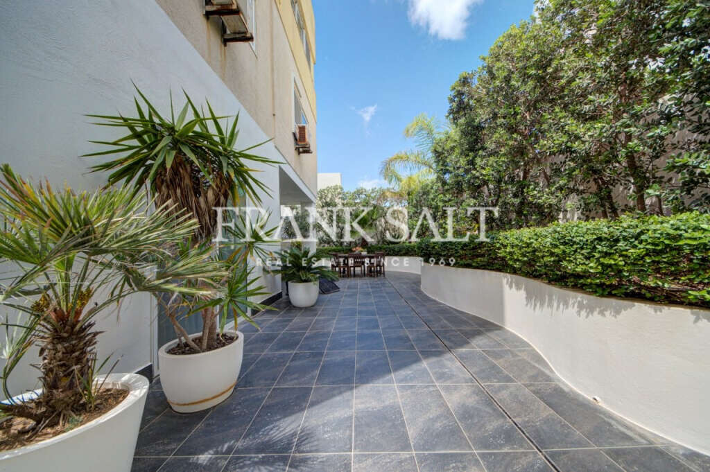 Bahar ic-Caghaq, 3 Bedrooms Bedrooms, ,For Sale,FRSA-918929