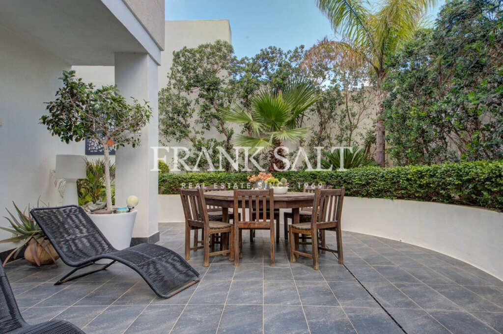 Bahar ic-Caghaq, 3 Bedrooms Bedrooms, ,For Sale,FRSA-918929