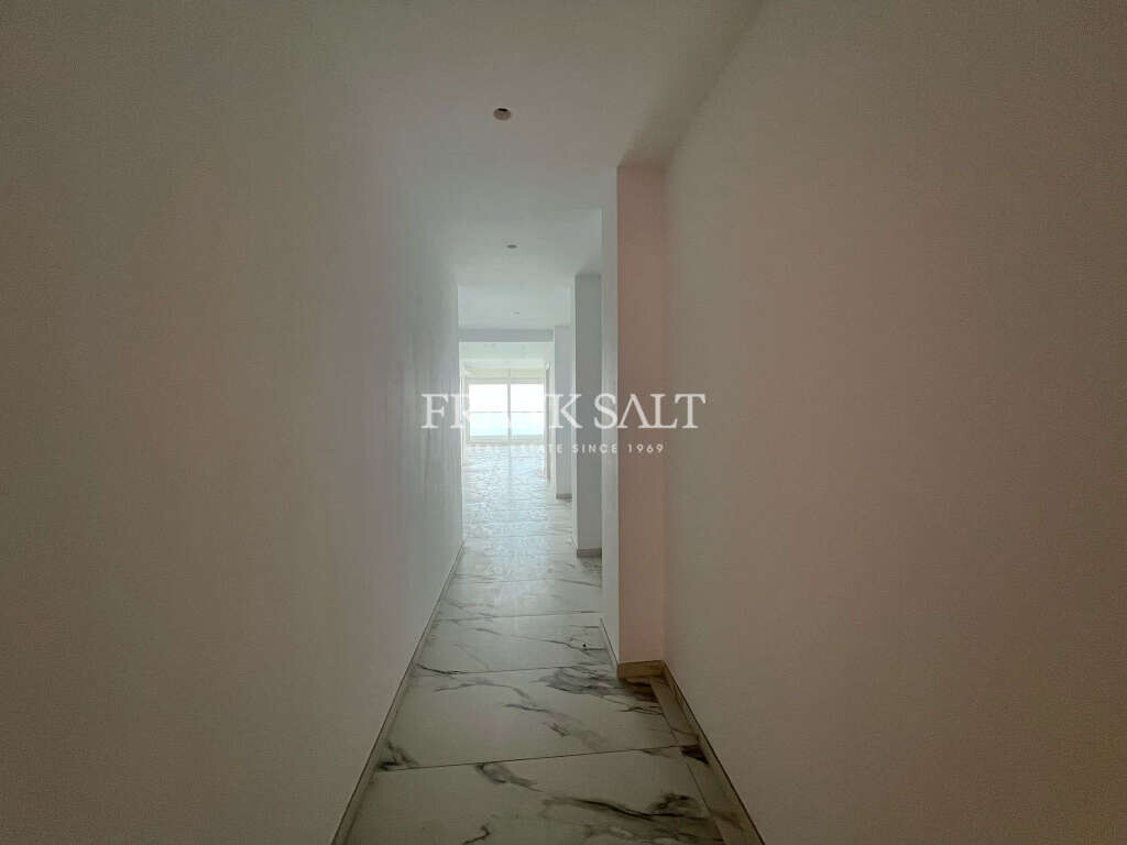 St Julians, 2 Bedrooms Bedrooms, ,1 BathroomBathrooms,For Sale,FRSA-918796