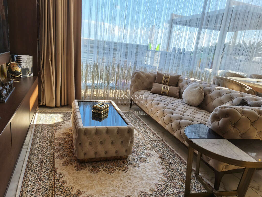 Gzira, 2 Bedrooms Bedrooms, ,1 BathroomBathrooms,For Sale,FRSA-918658