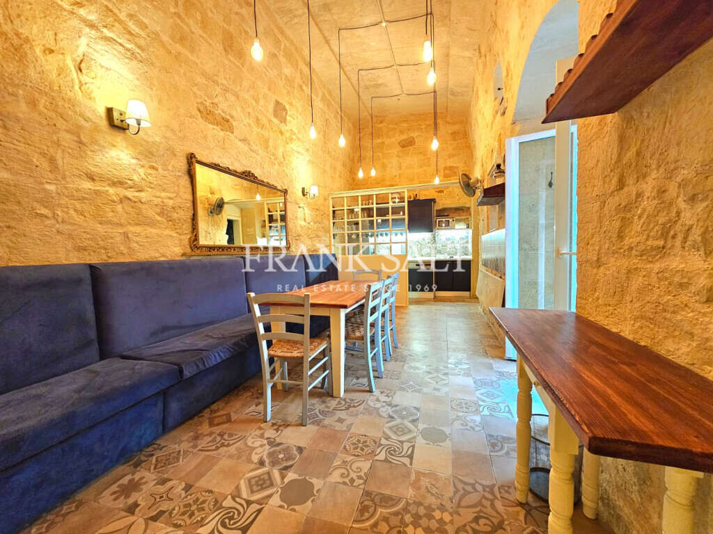 Zebbug, 7 Bedrooms Bedrooms, ,8 BathroomsBathrooms,For Sale,FRSA-918699