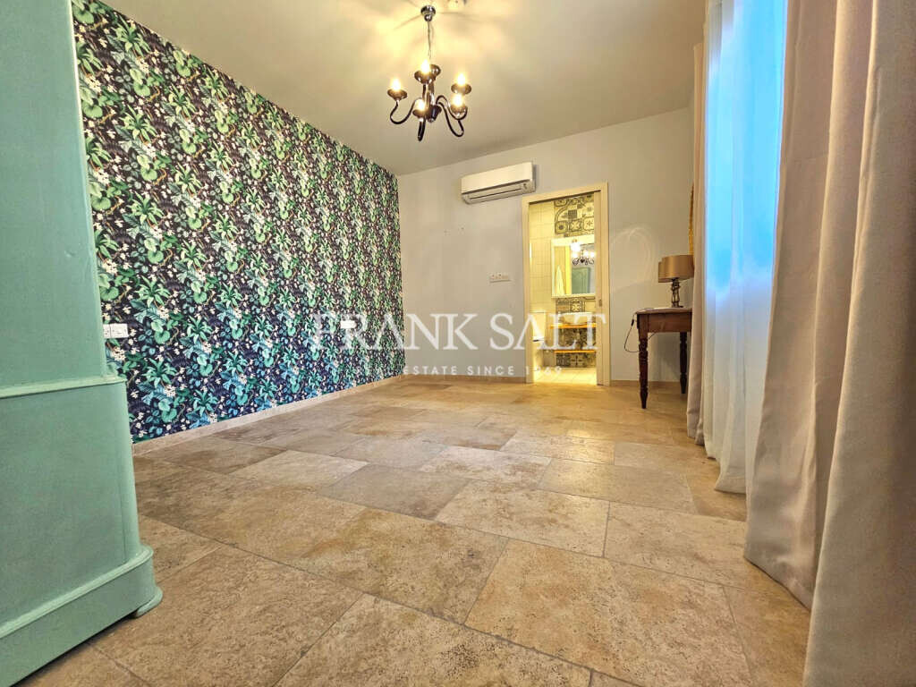 Zebbug, 7 Bedrooms Bedrooms, ,8 BathroomsBathrooms,For Sale,FRSA-918699