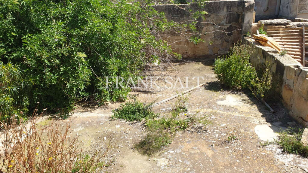 Zejtun, ,1 BathroomBathrooms,For Sale,FRSA-918686