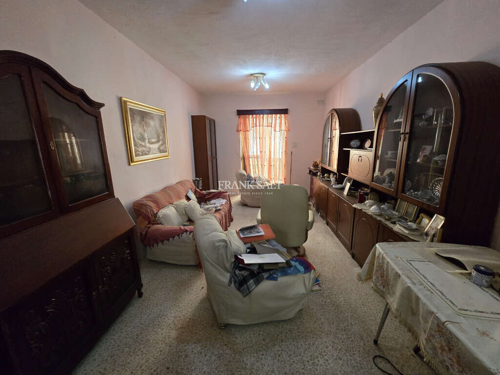 San Gwann, 3 Bedrooms Bedrooms, ,1 BathroomBathrooms,For Sale,FRSA-918580 San Gwann, 3 Bedrooms Bedrooms, ,1 BathroomBathrooms,For Sale,FRSA-918580