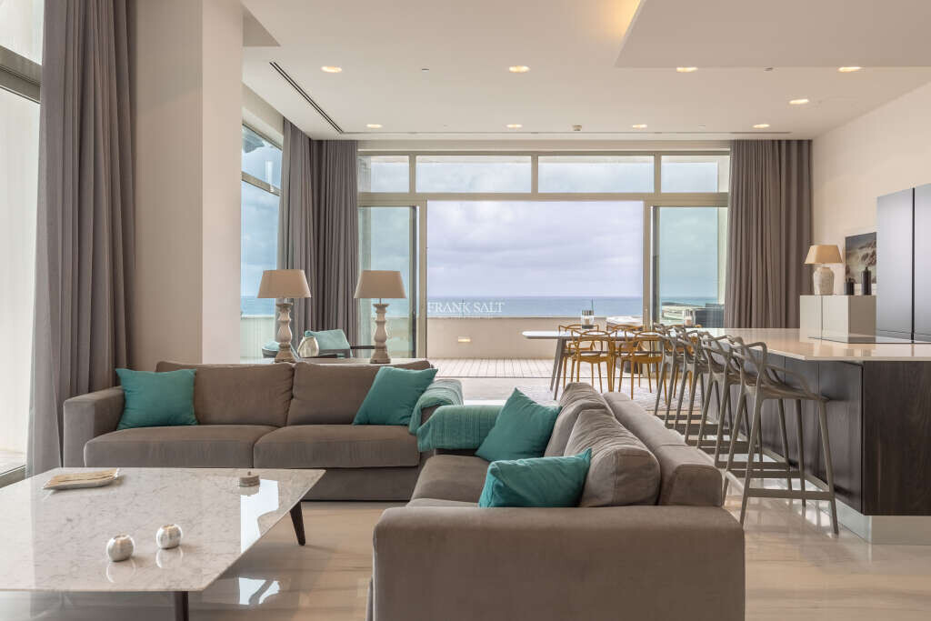 Tigne Point, 3 Bedrooms Bedrooms, ,1 BathroomBathrooms,For Sale,FRSA-046005 Tigne Point, 3 Bedrooms Bedrooms, ,1 BathroomBathrooms,For Sale,FRSA-046005