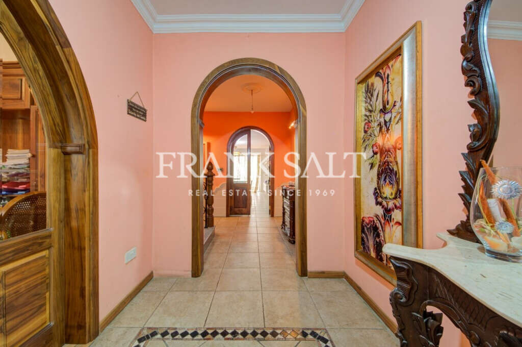 Birkirkara, 3 Bedrooms Bedrooms, ,3 BathroomsBathrooms,For Sale,FRSA-917617