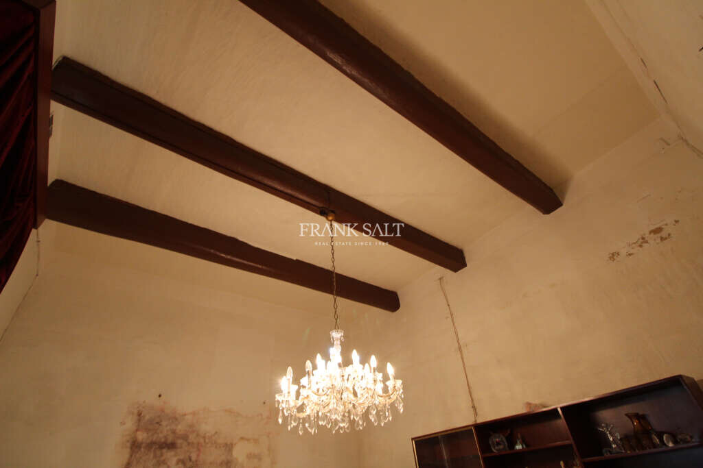 San Lawrenz, Gozo, 5 Bedrooms Bedrooms, ,1 BathroomBathrooms,For Sale,FRSA-918358