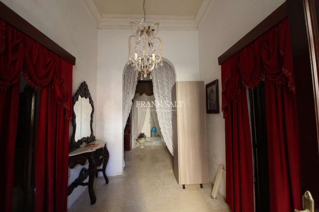 San Lawrenz, Gozo, 5 Bedrooms Bedrooms, ,1 BathroomBathrooms,For Sale,FRSA-918358