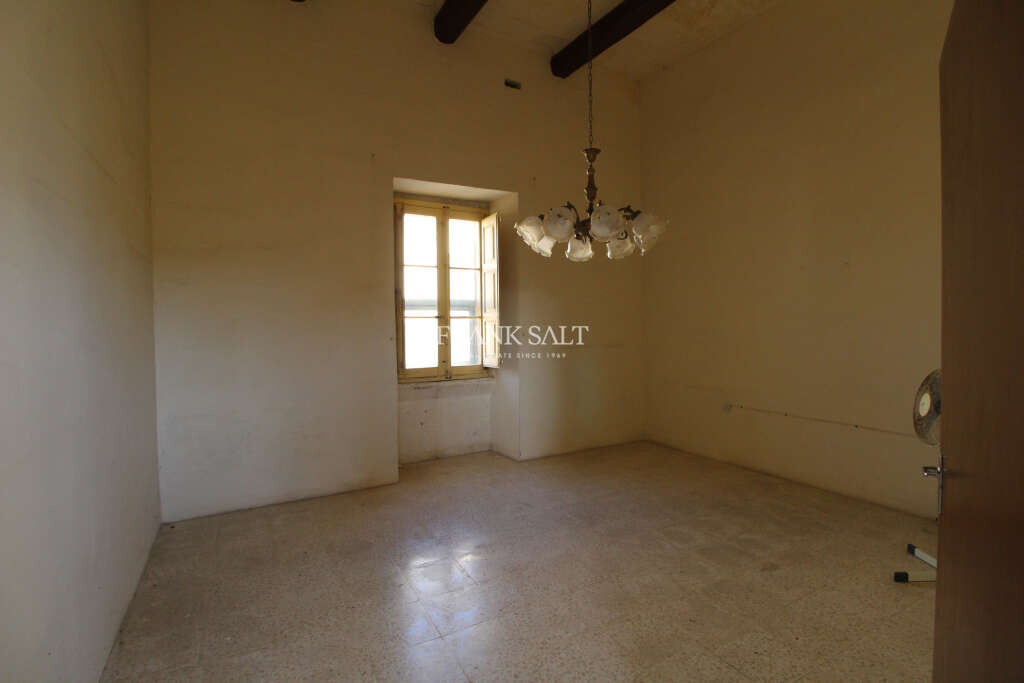 San Lawrenz, Gozo, 5 Bedrooms Bedrooms, ,1 BathroomBathrooms,For Sale,FRSA-918358