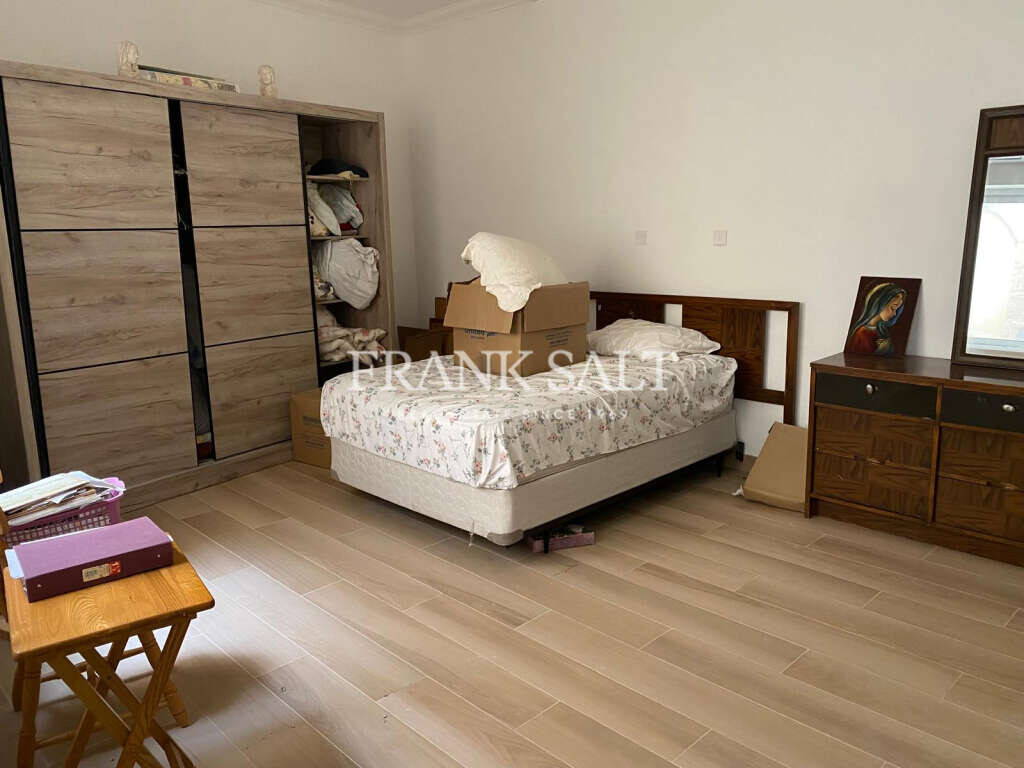 Victoria, Gozo, 3 Bedrooms Bedrooms, ,For Sale,FRSA-918270
