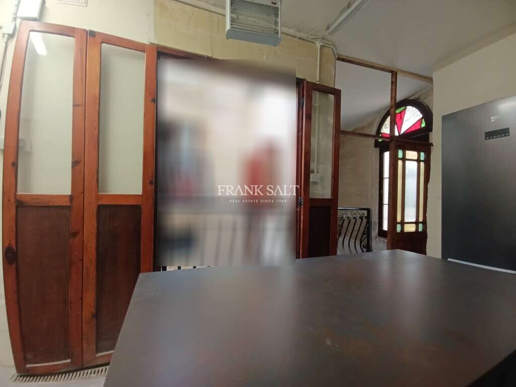 Qormi, 4 Bedrooms Bedrooms, ,3 BathroomsBathrooms,For Sale,FRSA-428189