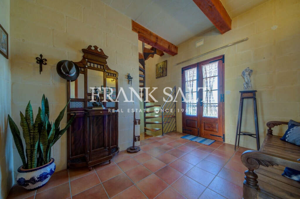 Xaghra, Gozo, 4 Bedrooms Bedrooms, ,For Sale,FRSA-918230