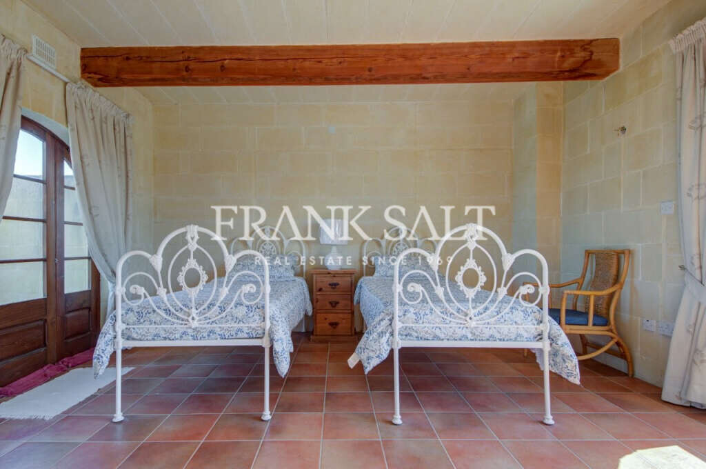 Xaghra, Gozo, 4 Bedrooms Bedrooms, ,For Sale,FRSA-918230