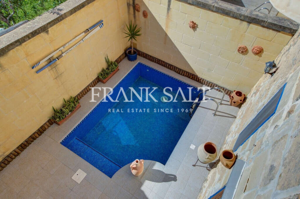 Xaghra, Gozo, 4 Bedrooms Bedrooms, ,For Sale,FRSA-918230