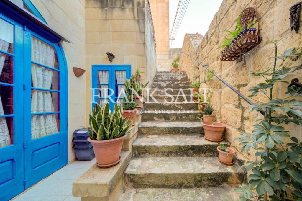 Xaghra, Gozo, 4 Bedrooms Bedrooms, ,For Sale,FRSA-918230