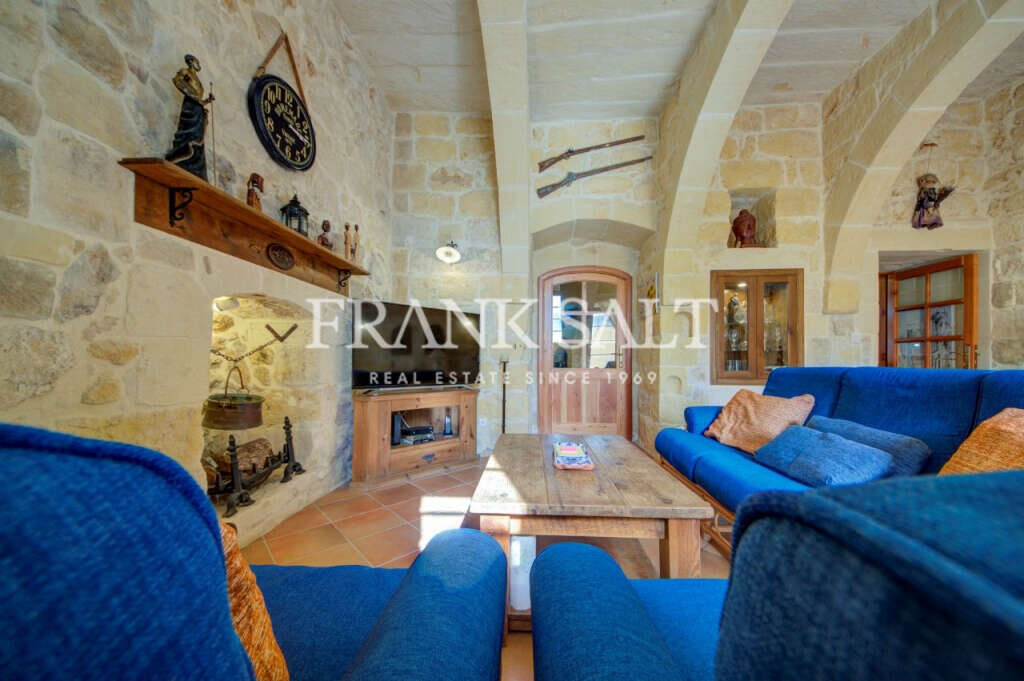 Xaghra, Gozo, 4 Bedrooms Bedrooms, ,For Sale,FRSA-918230