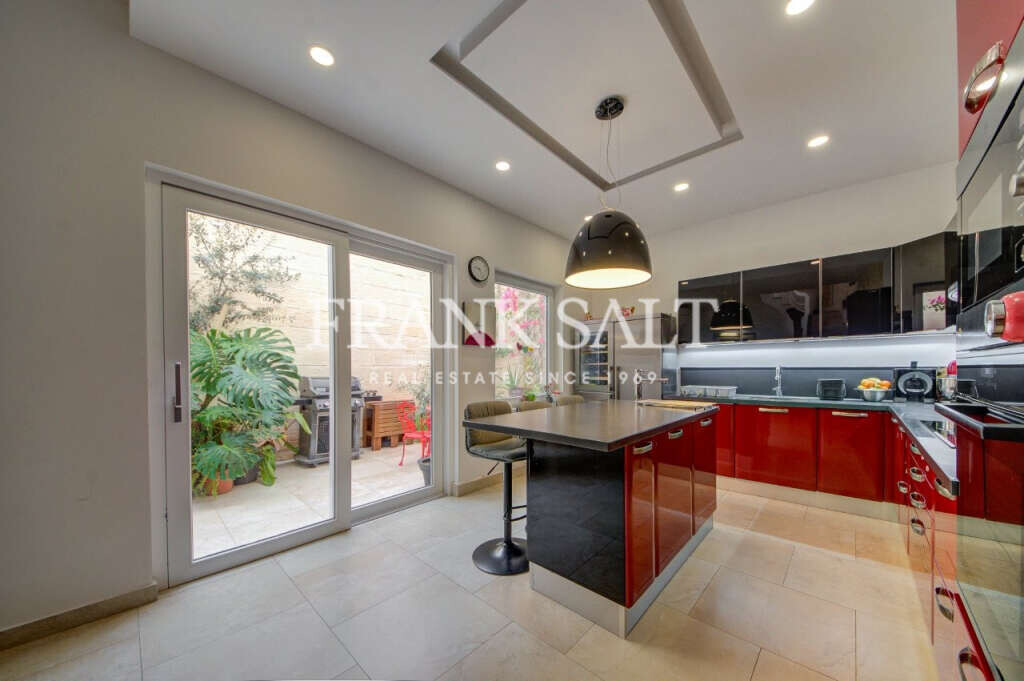 San Pawl tat-Targa, 3 Bedrooms Bedrooms, ,1 BathroomBathrooms,For Sale,FRSA-917885