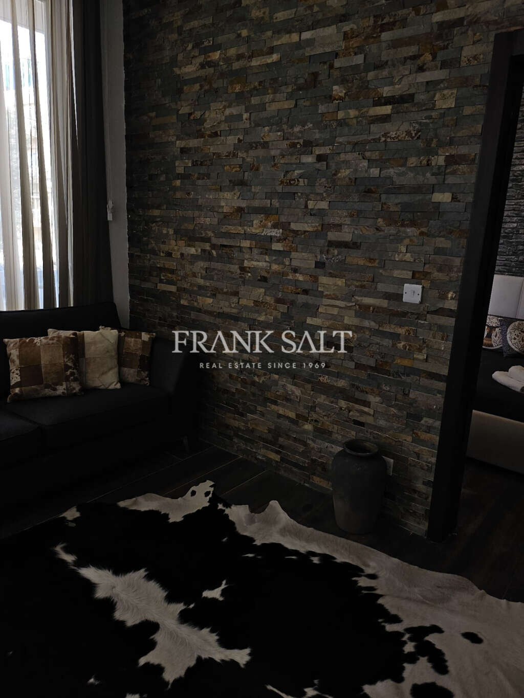 Swieqi, 1 Bedroom Bedrooms, ,For Sale,FRSA-918056