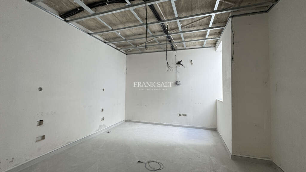 Sliema, 3 Bedrooms Bedrooms, ,2 BathroomsBathrooms,For Sale,FRSA-046489