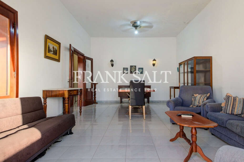 Sliema, 4 Bedrooms Bedrooms, ,1 BathroomBathrooms,For Sale,FRSA-323942