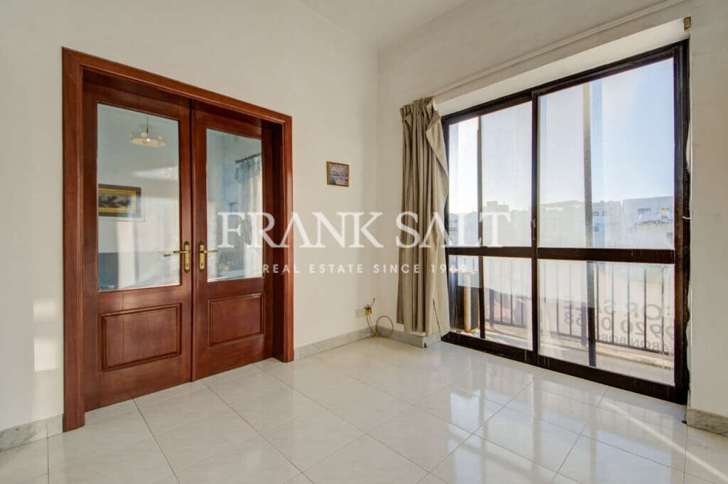Sliema, 4 Bedrooms Bedrooms, ,1 BathroomBathrooms,For Sale,FRSA-323942
