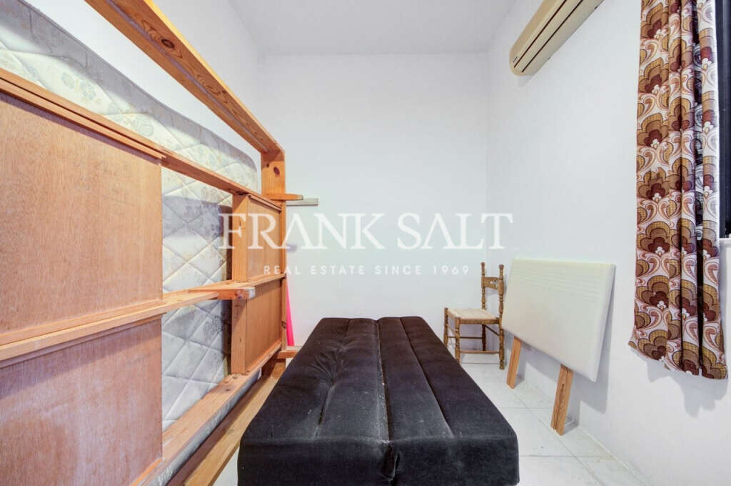 Sliema, 4 Bedrooms Bedrooms, ,1 BathroomBathrooms,For Sale,FRSA-323942