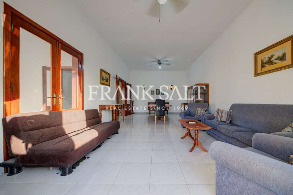 Sliema, 4 Bedrooms Bedrooms, ,1 BathroomBathrooms,For Sale,FRSA-323942