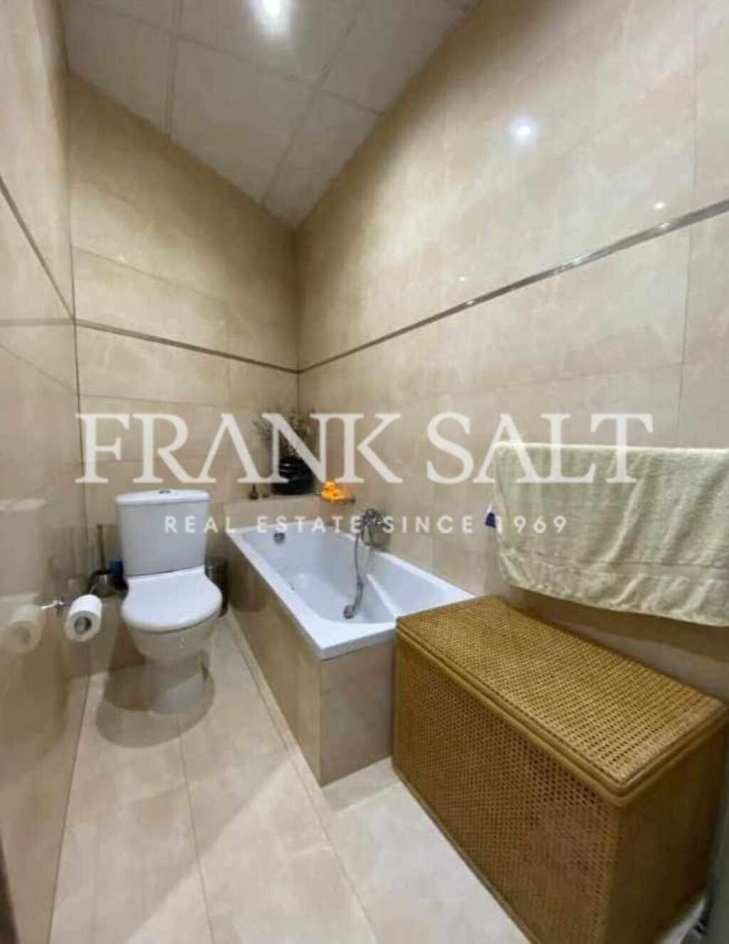 Zejtun, 3 Bedrooms Bedrooms, ,For Sale,FRSA-216840