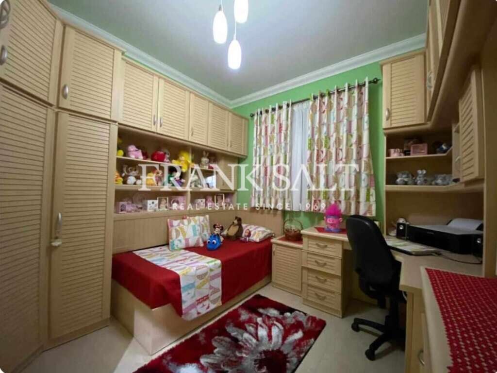 Zejtun, 3 Bedrooms Bedrooms, ,For Sale,FRSA-216840