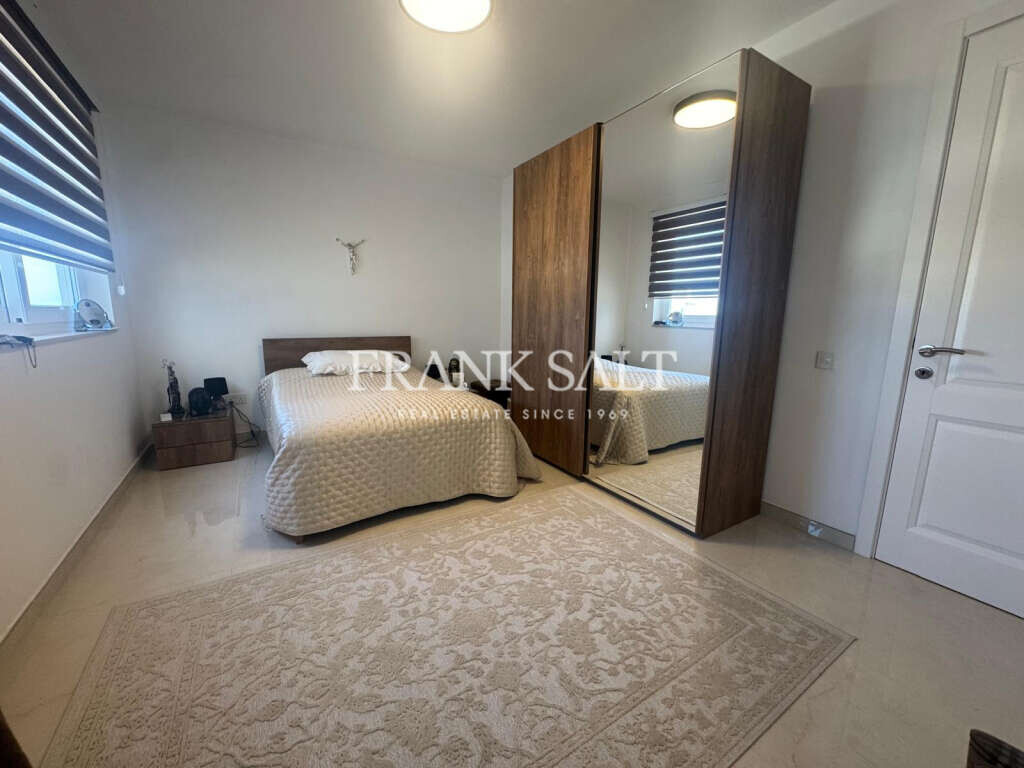 St Julians, 2 Bedrooms Bedrooms, ,2 BathroomsBathrooms,For Sale,FRSA-046661