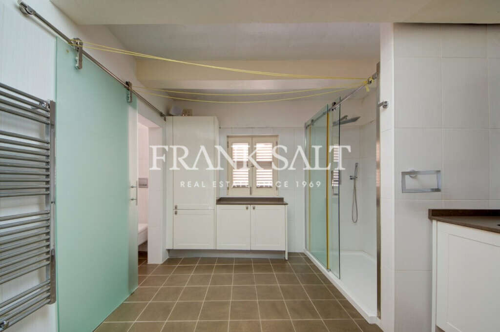 Lija, 3 Bedrooms Bedrooms, ,1 BathroomBathrooms,For Sale,FRSA-046647