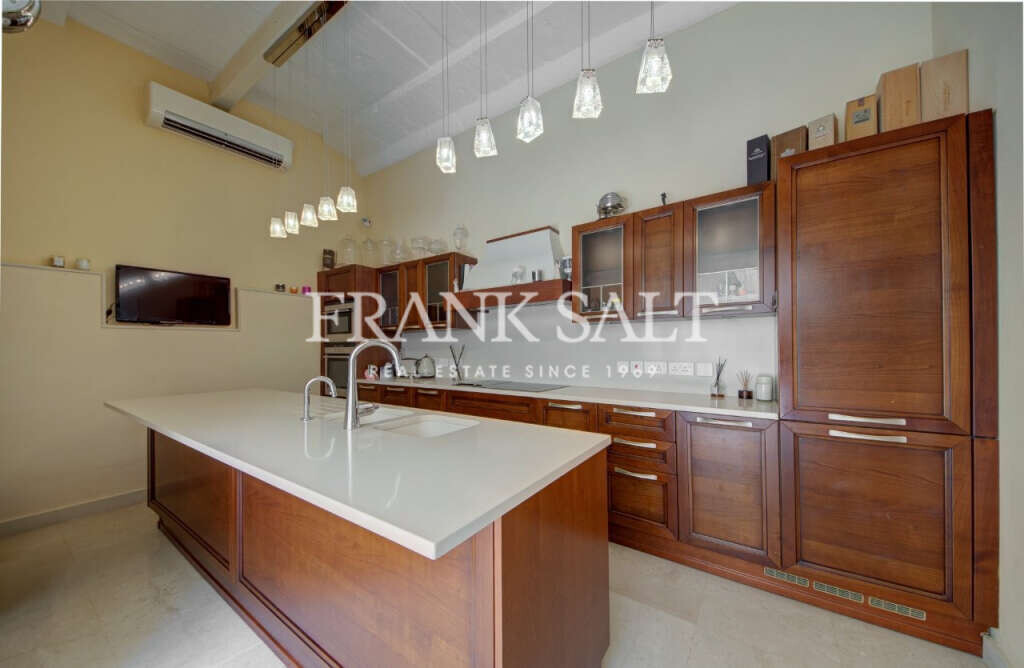 Lija, 3 Bedrooms Bedrooms, ,1 BathroomBathrooms,For Sale,FRSA-046647