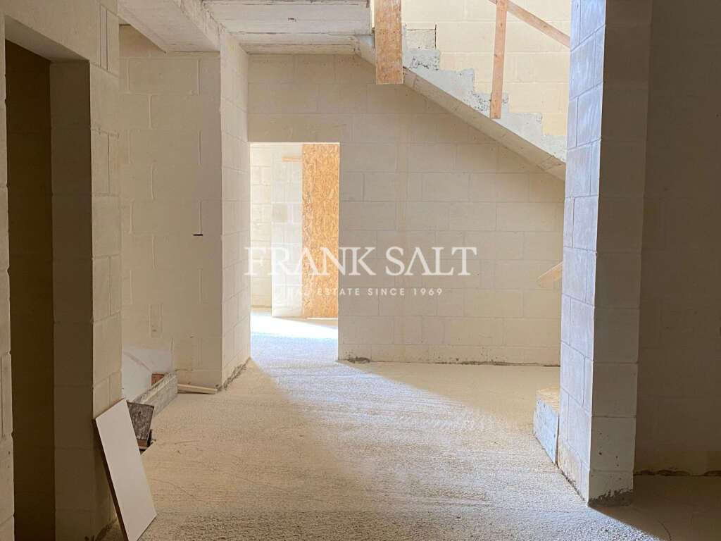 Nadur, Gozo, 5 Bedrooms Bedrooms, ,5 BathroomsBathrooms,For Sale,FRSA-160933