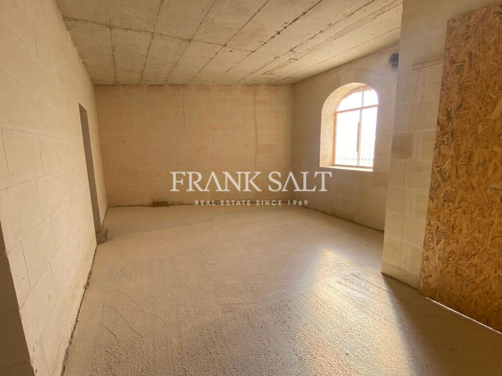 Nadur, Gozo, 5 Bedrooms Bedrooms, ,5 BathroomsBathrooms,For Sale,FRSA-160933