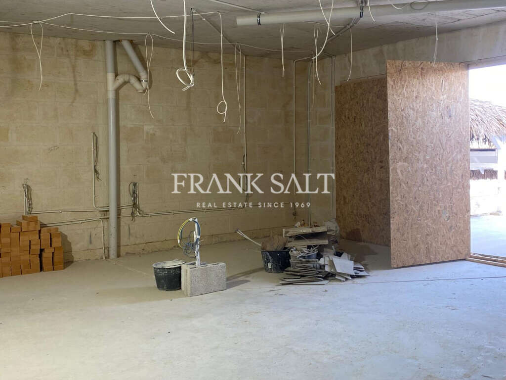 Nadur, Gozo, 5 Bedrooms Bedrooms, ,5 BathroomsBathrooms,For Sale,FRSA-160933