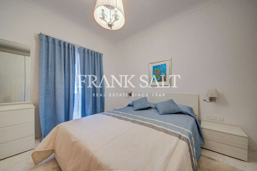 St Pauls Bay, 3 Bedrooms Bedrooms, ,1 BathroomBathrooms,For Sale,FRSA-621306
