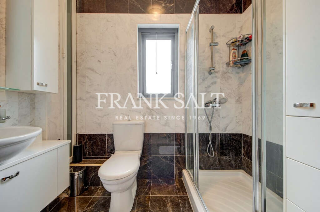 St Pauls Bay, 3 Bedrooms Bedrooms, ,1 BathroomBathrooms,For Sale,FRSA-621306