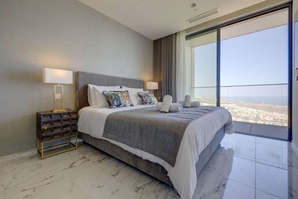 Mercury Towers, 1 Bedroom Bedrooms, ,1 BathroomBathrooms,For Sale,FRSA-045896