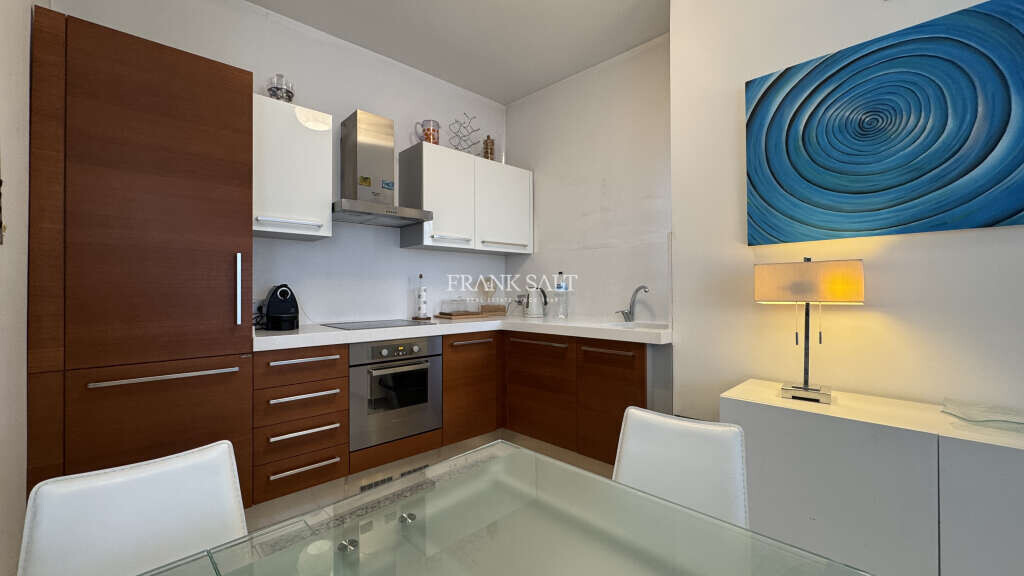 St Julians, 2 Bedrooms Bedrooms, ,1 BathroomBathrooms,For Sale,FRSA-046534