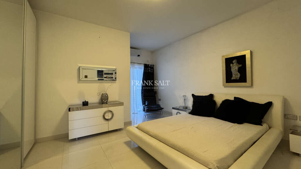 St Julians, 2 Bedrooms Bedrooms, ,1 BathroomBathrooms,For Sale,FRSA-046534