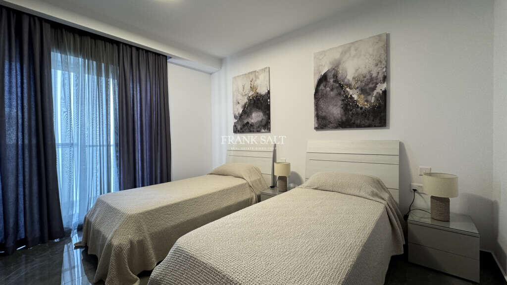 Sliema, 3 Bedrooms Bedrooms, ,For Sale,FRSA-046528