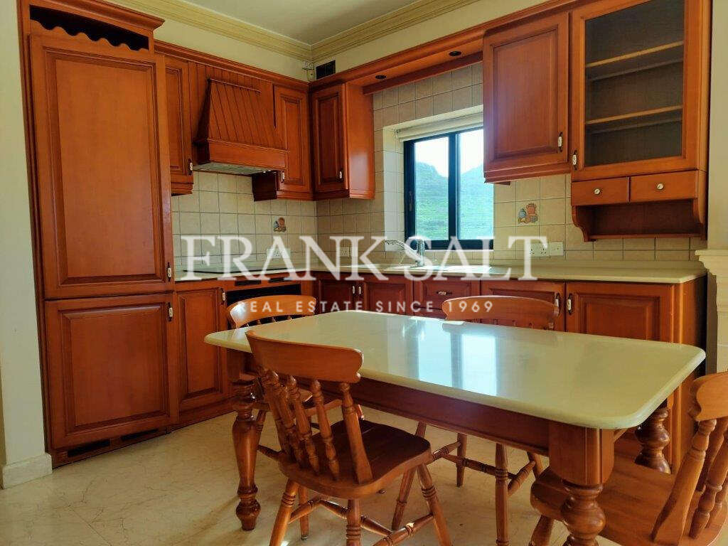 Mellieha, 1 Bedroom Bedrooms, ,1 BathroomBathrooms,For Sale,FRSA-512131