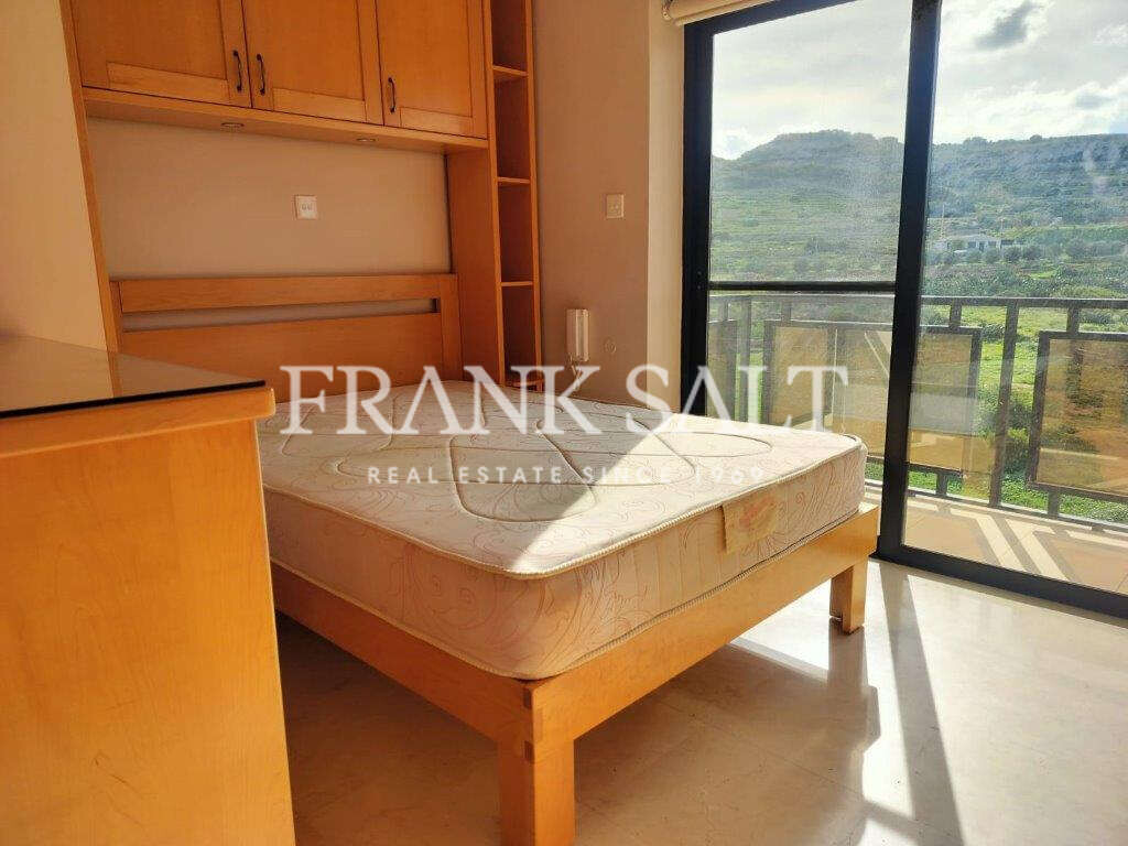 Mellieha, 1 Bedroom Bedrooms, ,1 BathroomBathrooms,For Sale,FRSA-512131