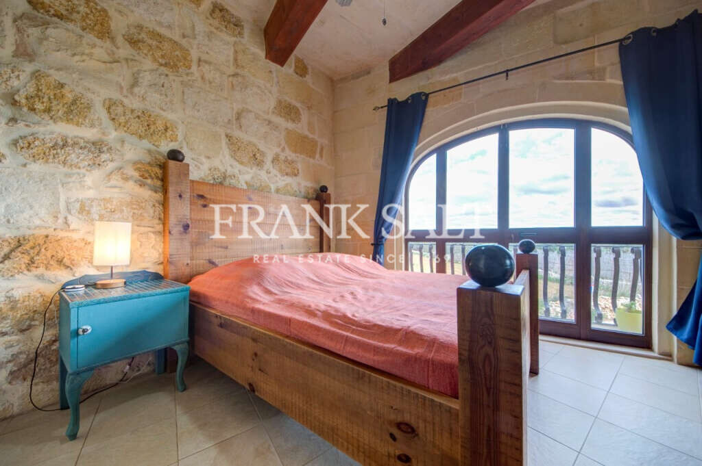 Xaghra, Gozo, 4 Bedrooms Bedrooms, ,4 BathroomsBathrooms,For Sale,FRSA-160935