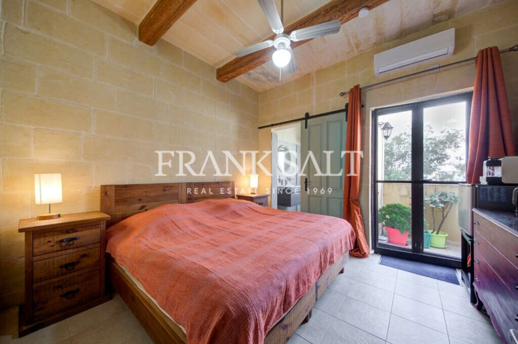 Xaghra, Gozo, 4 Bedrooms Bedrooms, ,4 BathroomsBathrooms,For Sale,FRSA-160935