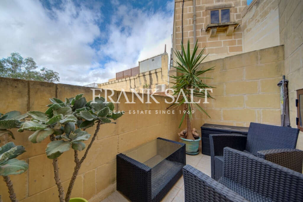 Xaghra, Gozo, 4 Bedrooms Bedrooms, ,4 BathroomsBathrooms,For Sale,FRSA-160935